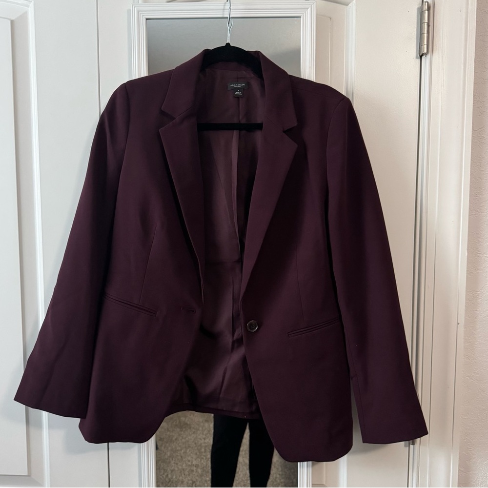 Ann Taylor Deep Purple 2 pc pant suit